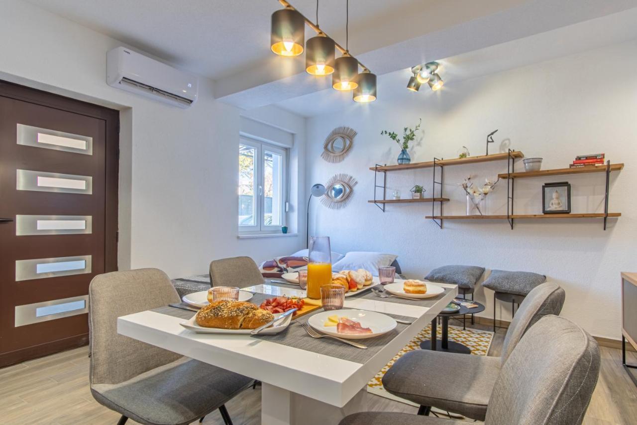 דירות Su Casa - At Kastela Oldtown מראה חיצוני תמונה